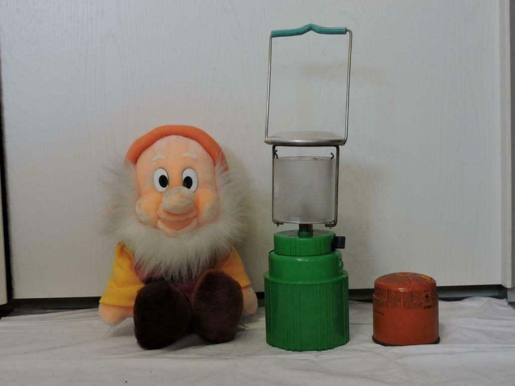 SYMPA et ORIGINAL ! Lampe pour camping / soirée guinguette, Caravanes & Camping, Enlèvement, Utilisé
