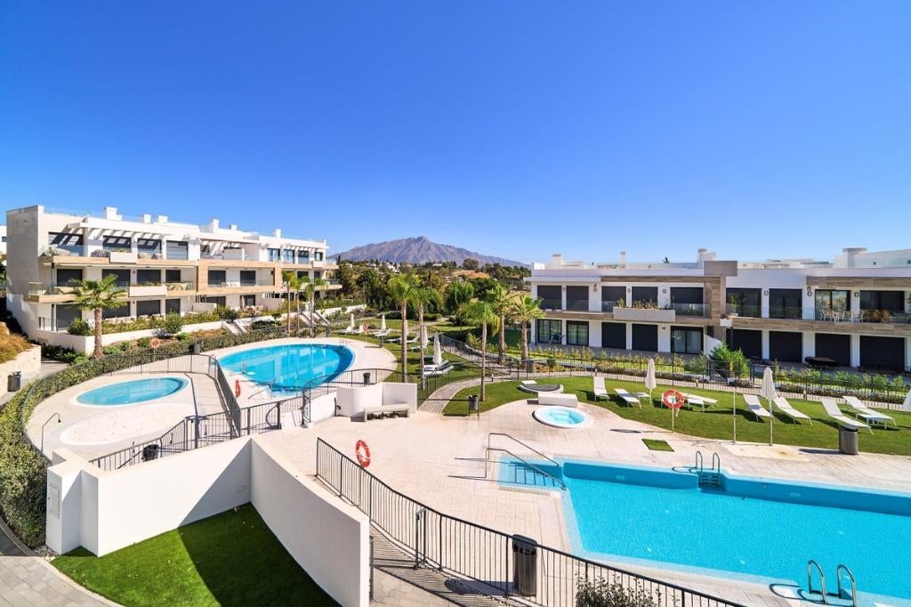 Appartement te koop, Estepona, Costa del Sol, Spanje, Immo, Buitenland, Spanje, Appartement, Stad