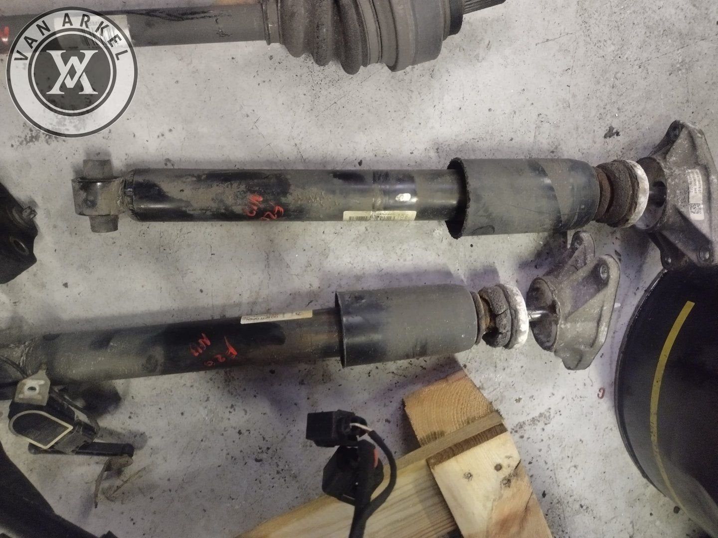 bmw f20 n13b16a 4 cil schokbrekers achter, Gebruikt, -, -, Ophalen of Verzenden