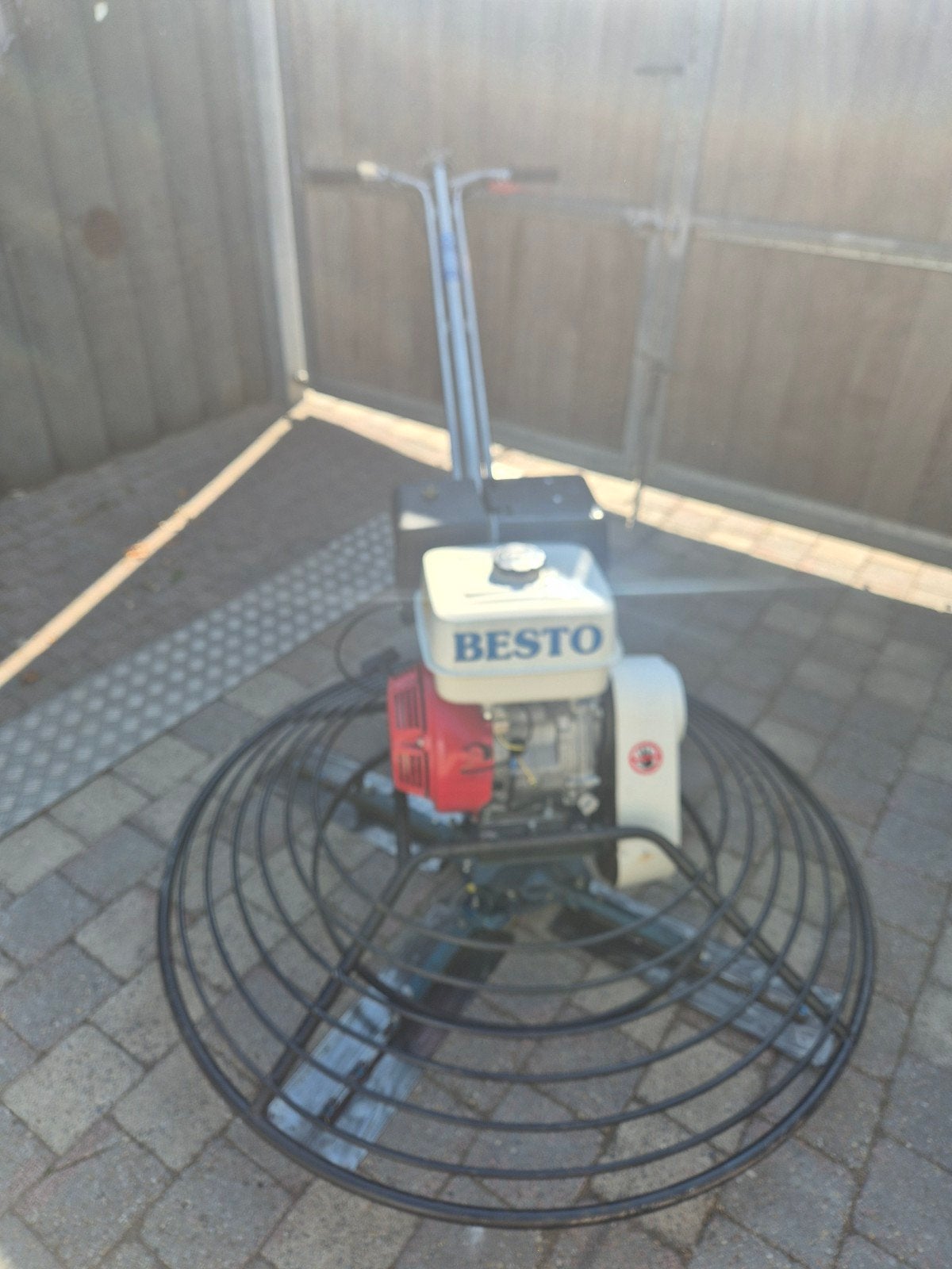 Besto beton vlindermachine 120cm  ( NIEUW), Ophalen, Nieuw