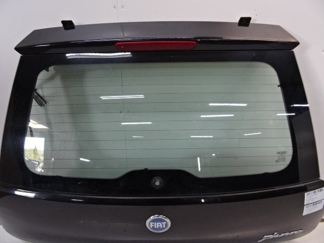 ACHTERRUIT Fiat Grande Punto (199) (01-2005/06-2013), Auto-onderdelen, Gebruikt, Mevr. I. Hauben, Fiat, Rue de l'Espoir 34 34
4030  GRIVEGNÉE, BE