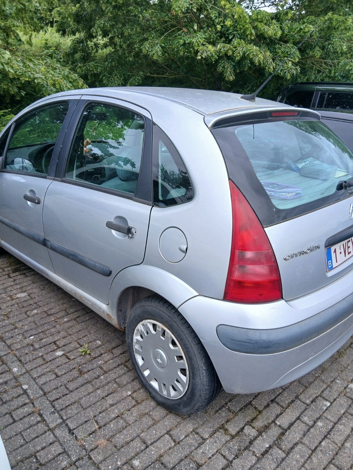 Auto met veel gebreken, mss voor ijzer?, Particulier, Te koop