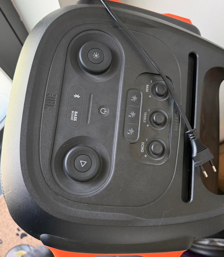 Jbl 710 partybox, JBL, Comme neuf, Enlèvement, Autres types