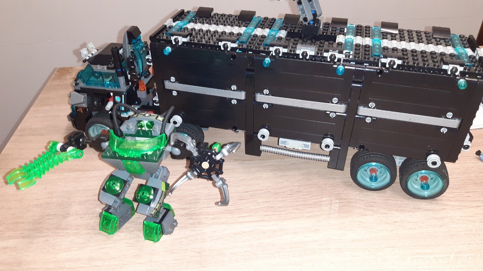 lego secret agents truck, Enlèvement, Lego