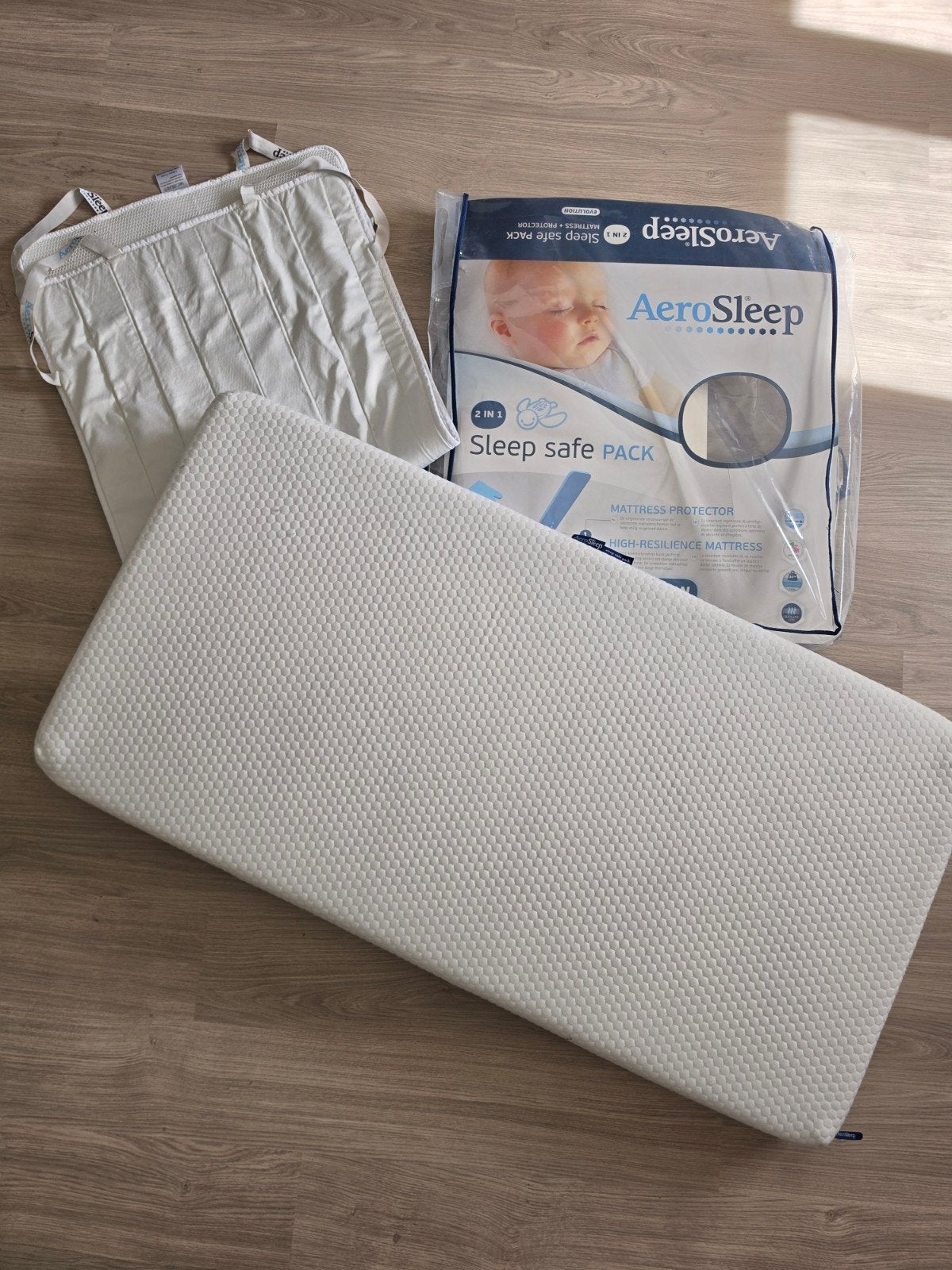 Aerosleep 2 in 1 Baby matras + Protector, Ophalen of Verzenden, Aerosleep