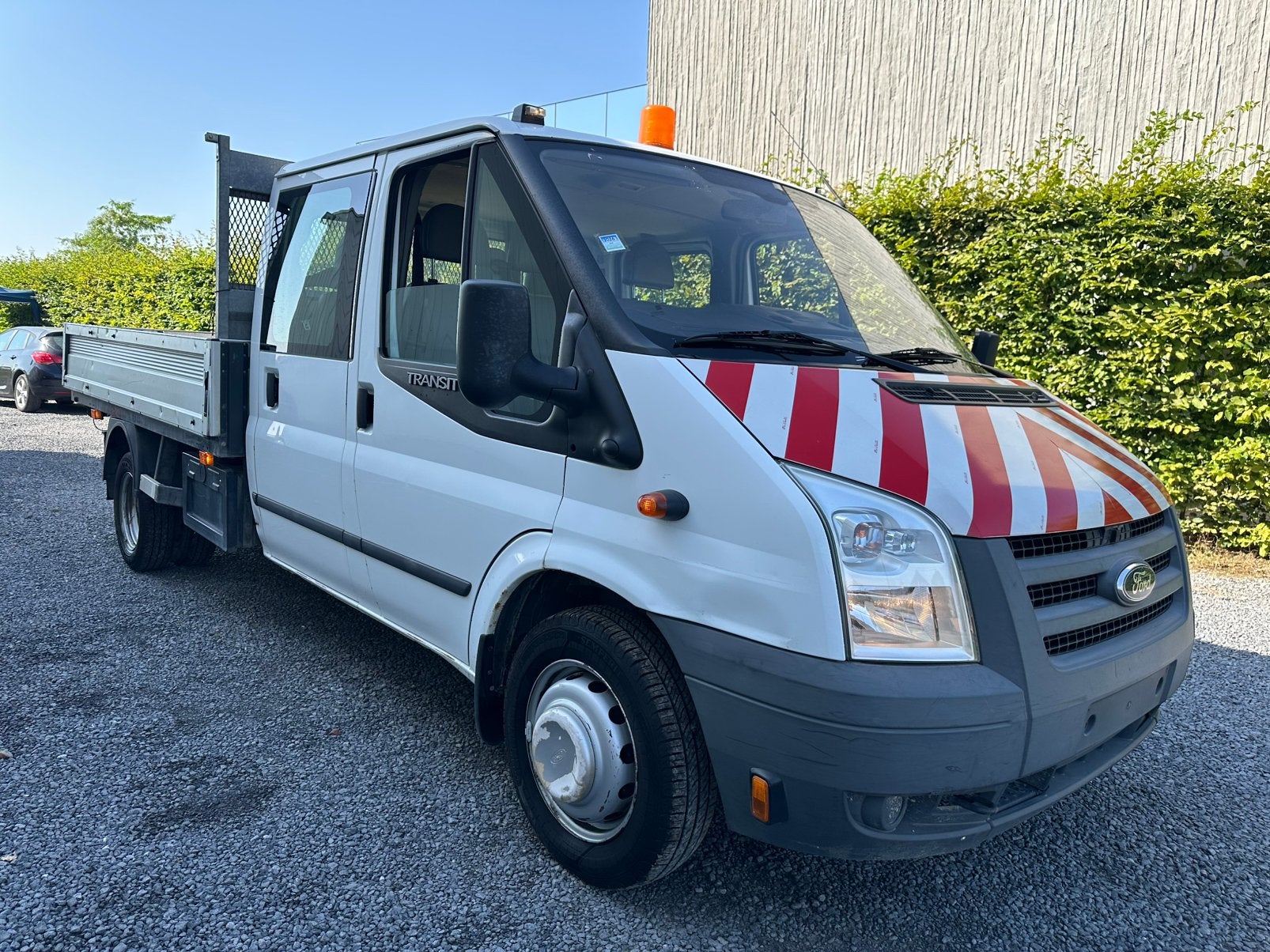 Ford Transit 2.4 TDI, Cuir, Achat, https://public.car-pass.be/vhr/e95301a0-b023-4eb1-9000-7147814b8f2a, Entreprise