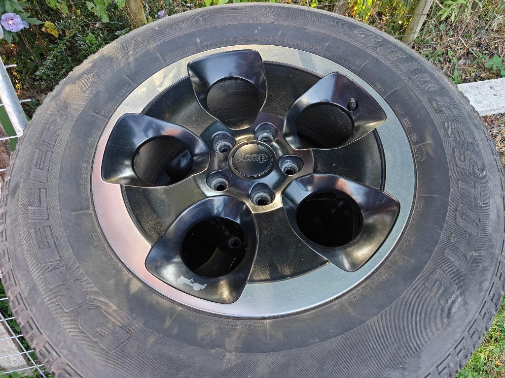 Wielenset Jeep Wrangler, Auto-onderdelen, Ophalen, 18 inch, Gebruikt, 255 mm