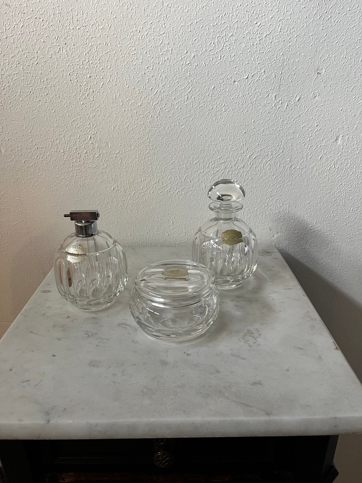 Parfumset val st lambert, Ophalen