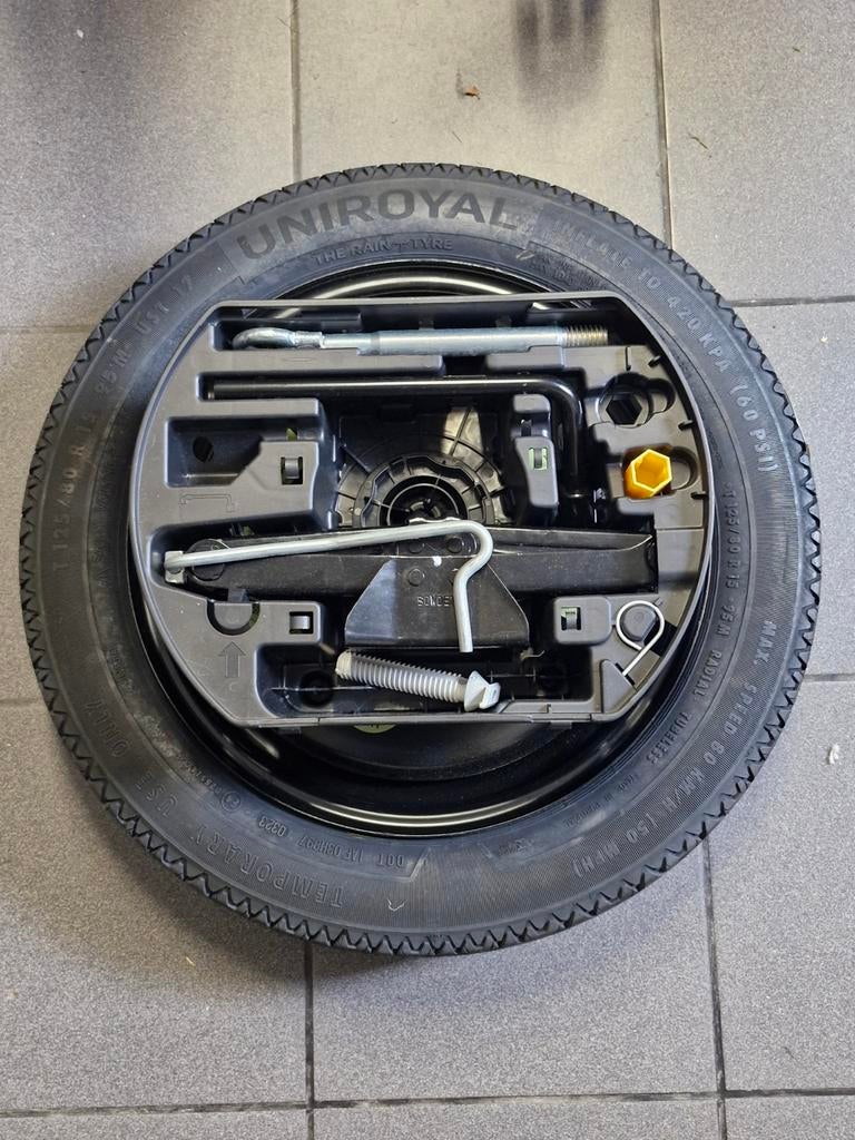 opel corsa 2023 reservewiel/krikset, Auto-onderdelen, Banden en Velgen, Ophalen, Nieuw, Banden en Velgen