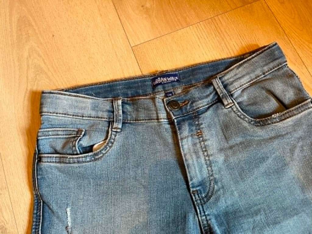 short in jeans urban wave maat 176, Kinderen en Baby's, Broek, Urban wave, Ophalen of Verzenden, Zo goed als nieuw