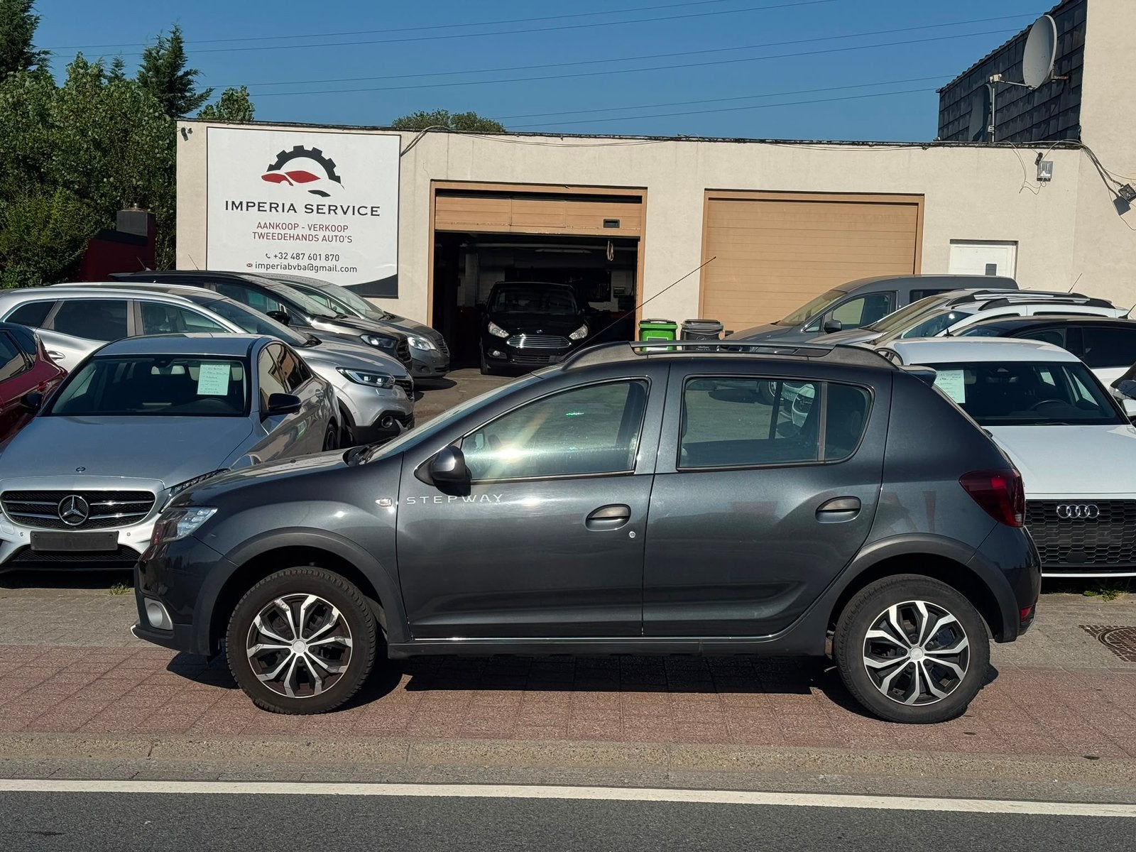 Dacia Sandero Stepway 0.9 Essence* 66 kW* 2017*, Argent ou Gris, Achat, 898 cm³, Euro 6