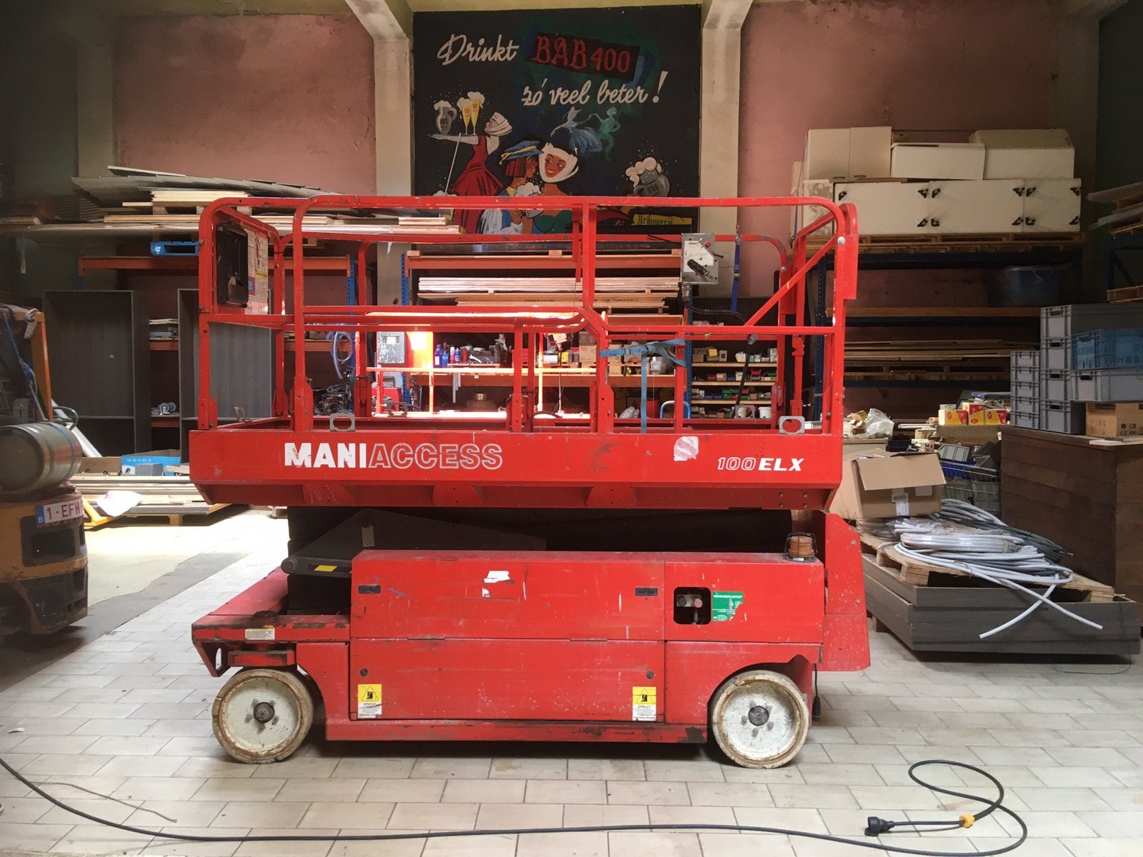 Manitou Schaarlift 10 m, Ophalen