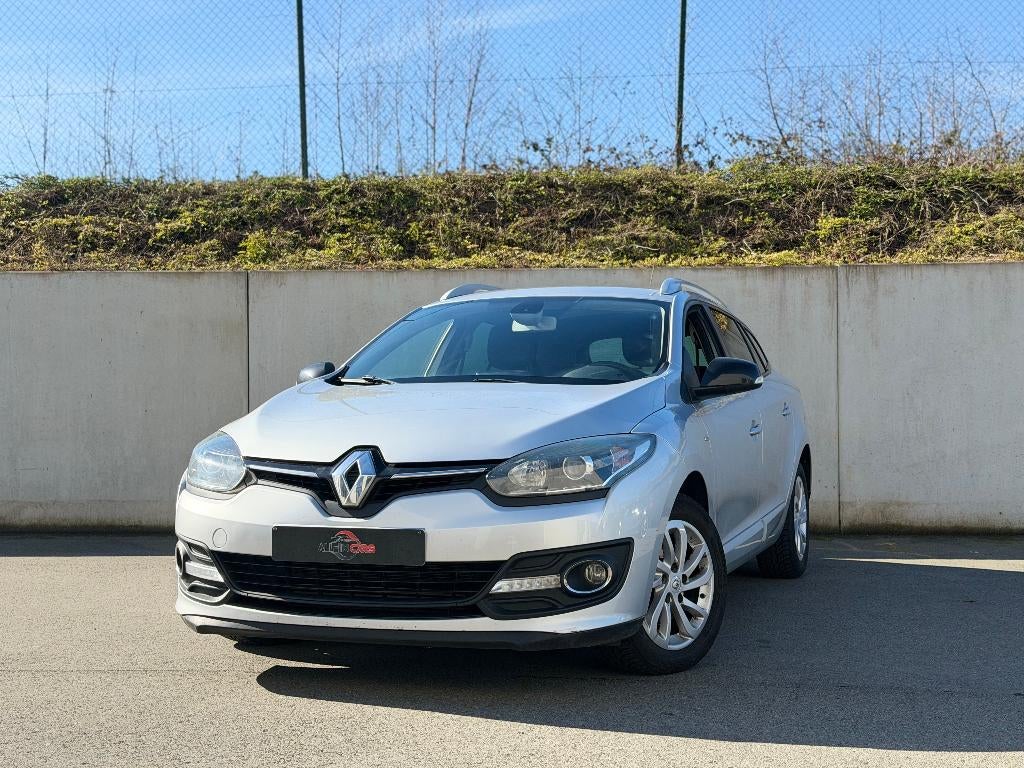 Superbe Renault Megane, 100% sans frais a prévoir, Autos, Renault, Entreprise, Achat, Mégane, Airbags, Air conditionné, Alarme