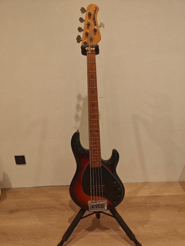 Musicman Stingray 5, Musique & Instruments, Enlèvement, Comme neuf, Électrique, 5 cordes