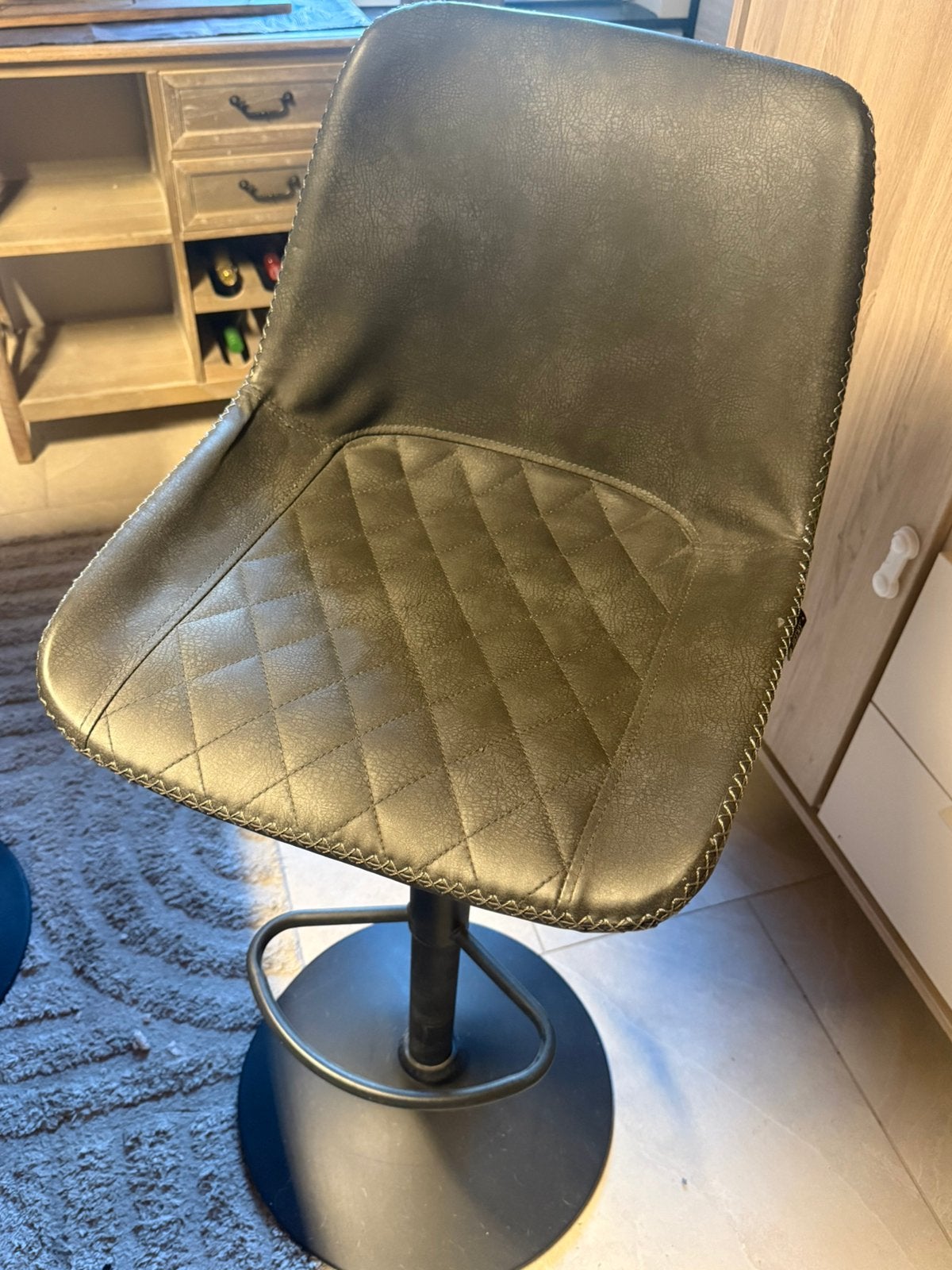 Table haute et chaises, Maison & Meubles, Tabourets de bar, 90 cm ou plus, Comme neuf, Synthétique, 5 tabourets ou plus