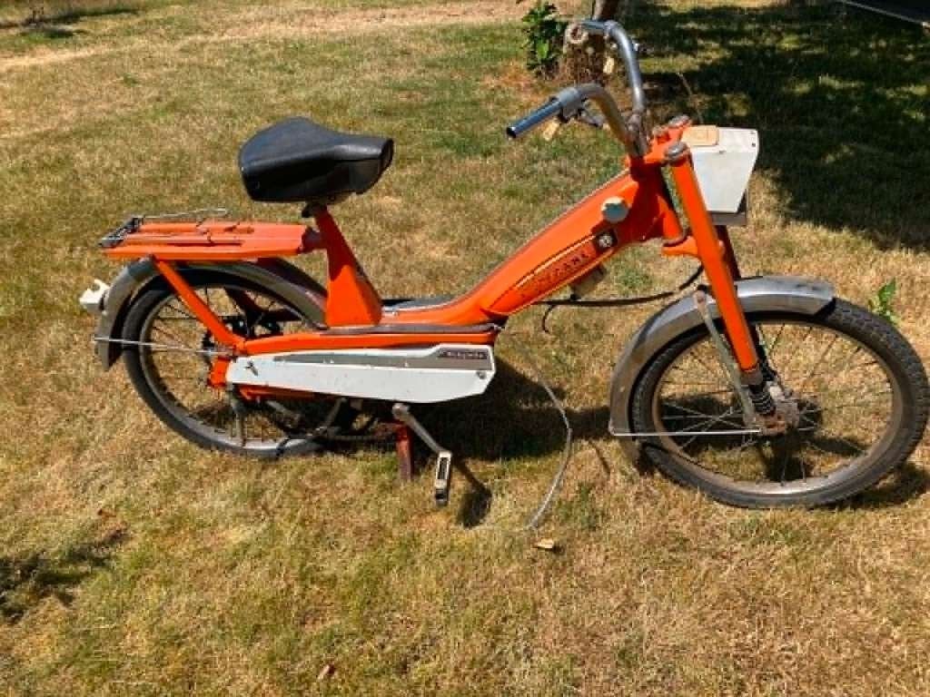 2 X Motobecane 50cc Oldtimers met onderdelen., Ophalen, Motobecane, Gebruikt, 49 cc