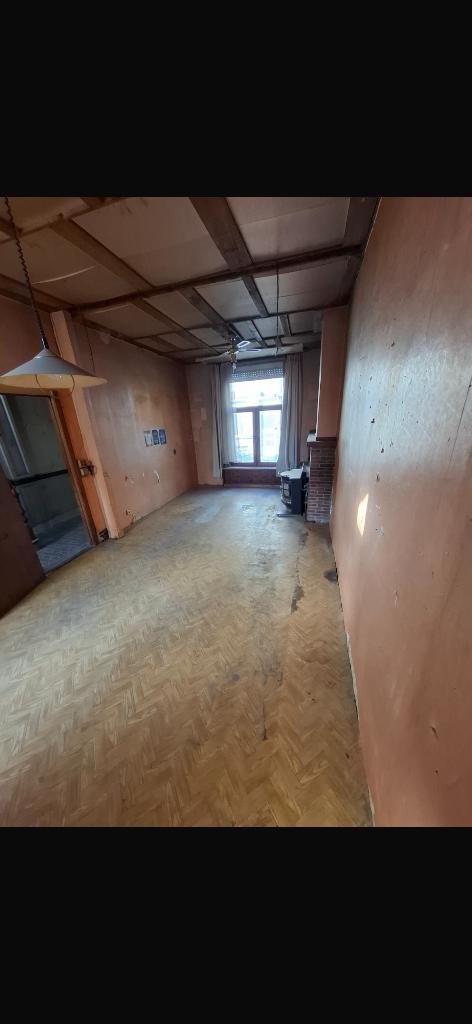 Te renoveren woning met 3 slaapkamers., Immo, Tussenwoning, Verkoop zonder makelaar, Antwerpen (stad)