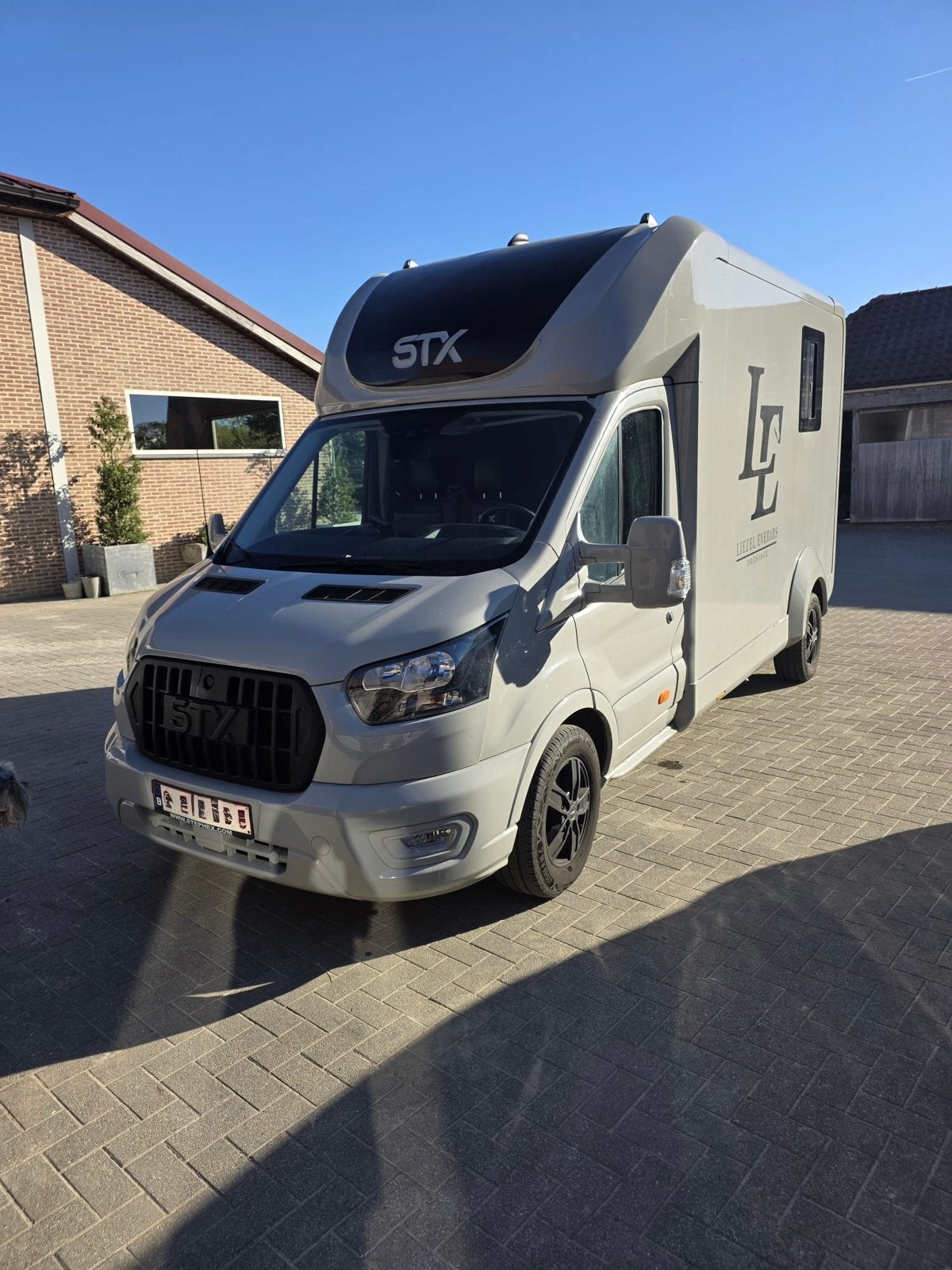 Stx 2 paardscamionette 2024 automaat, Automaat, Particulier, Adaptive Cruise Control, Te koop