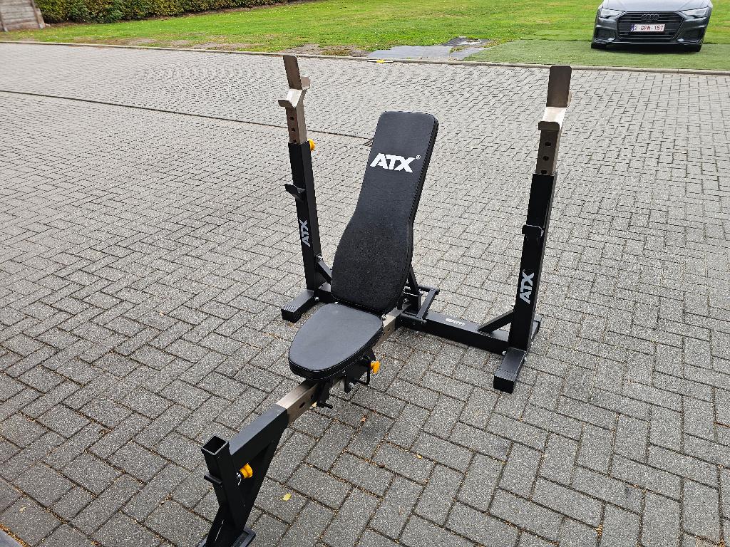 ATX Olympic Bench Press (ATX-OBM-650), Sport en Fitness, Fitnessapparatuur, Ophalen, Zo goed als nieuw, Borst