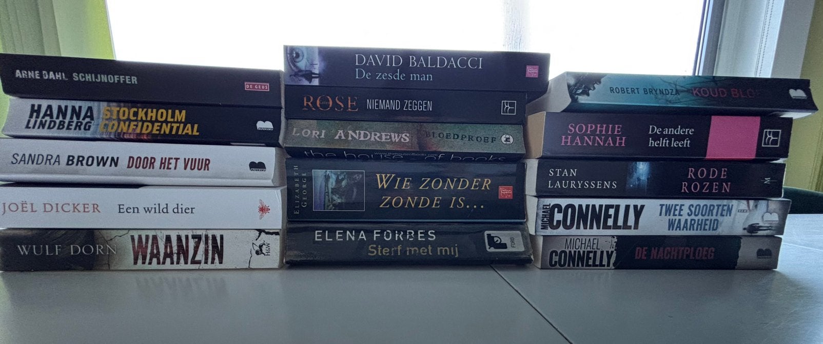 Thrillers meerdere titels/ auteurs per stuk 3 euro, Boeken, Ophalen, Gelezen