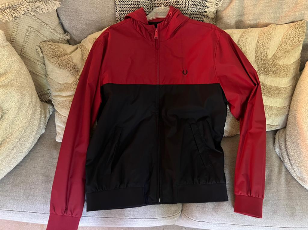 Fred Perry jas maat L, Ophalen of Verzenden, Zo goed als nieuw, Maat 52/54 (L)