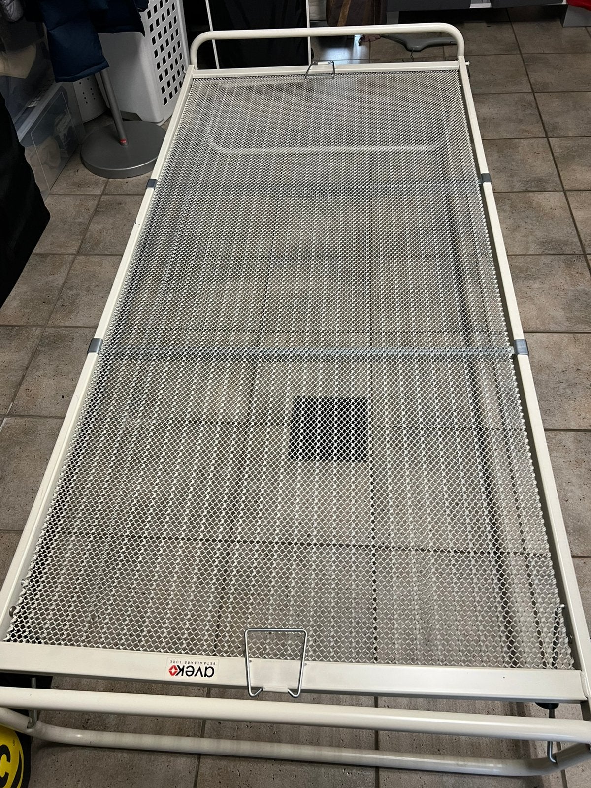 Cadre de lit pliable Avek blanc 1p en bon état, 90 cm, Enlèvement, Sommier, 200 cm