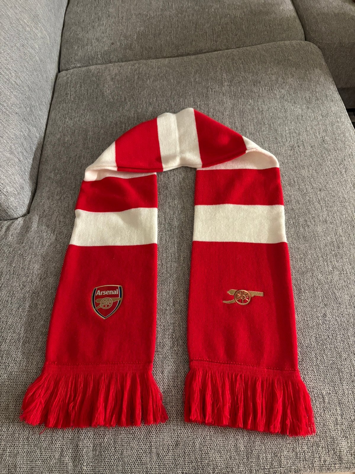 Officiële Arsenal sjaal in perfecte sjaal, Verzenden, Zo goed als nieuw, Sjaal