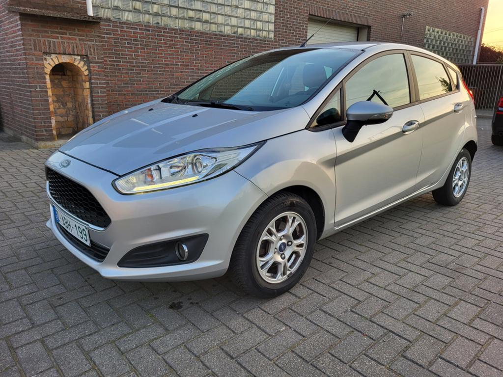Ford fiesta gekeurd!, Auto's, Euro 6, 1495 cc, Elektrische ramen, 5 deurs
