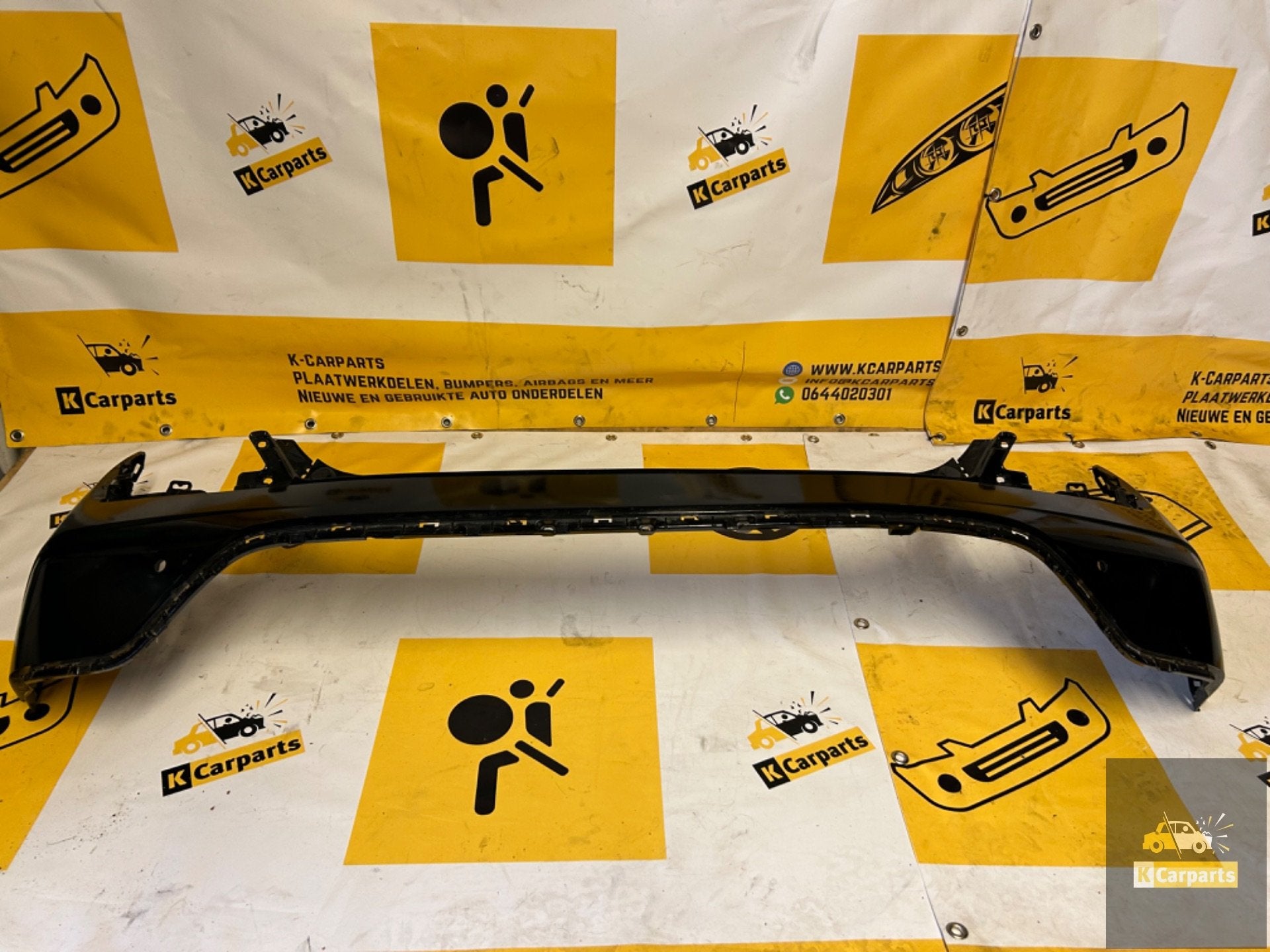 Achterbumper Hyundai Kona (Kona 17-) 86611-DDAA0, Gebruikt, Heolleung-ro 12
06797  Seoul, Info@hyundai.com, Achter