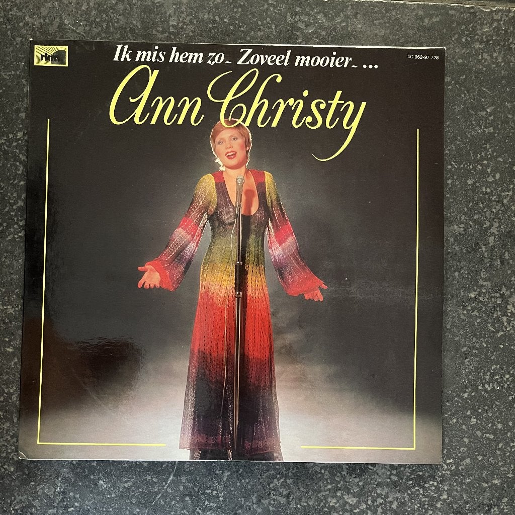 LP - ANN CHRISTY - IL ME MANQUE TELLEMENT, Enlèvement ou Envoi, Utilisé, Pop, Housse de protection extérieure