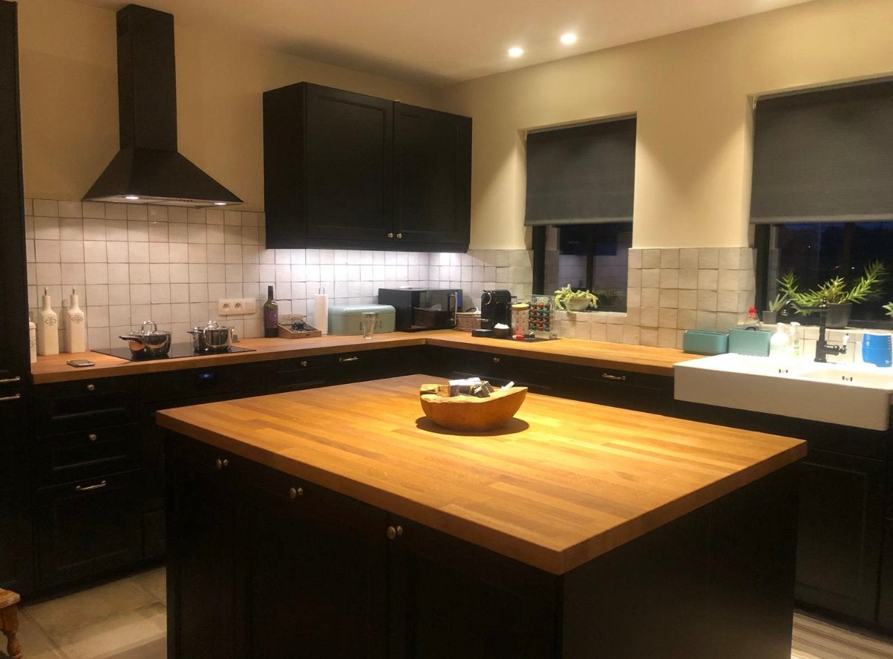 Zwarte IKEA-keuken met kookeiland + AEG-oven, Ophalen, Gebruikt, Zwart, Hoekkeuken