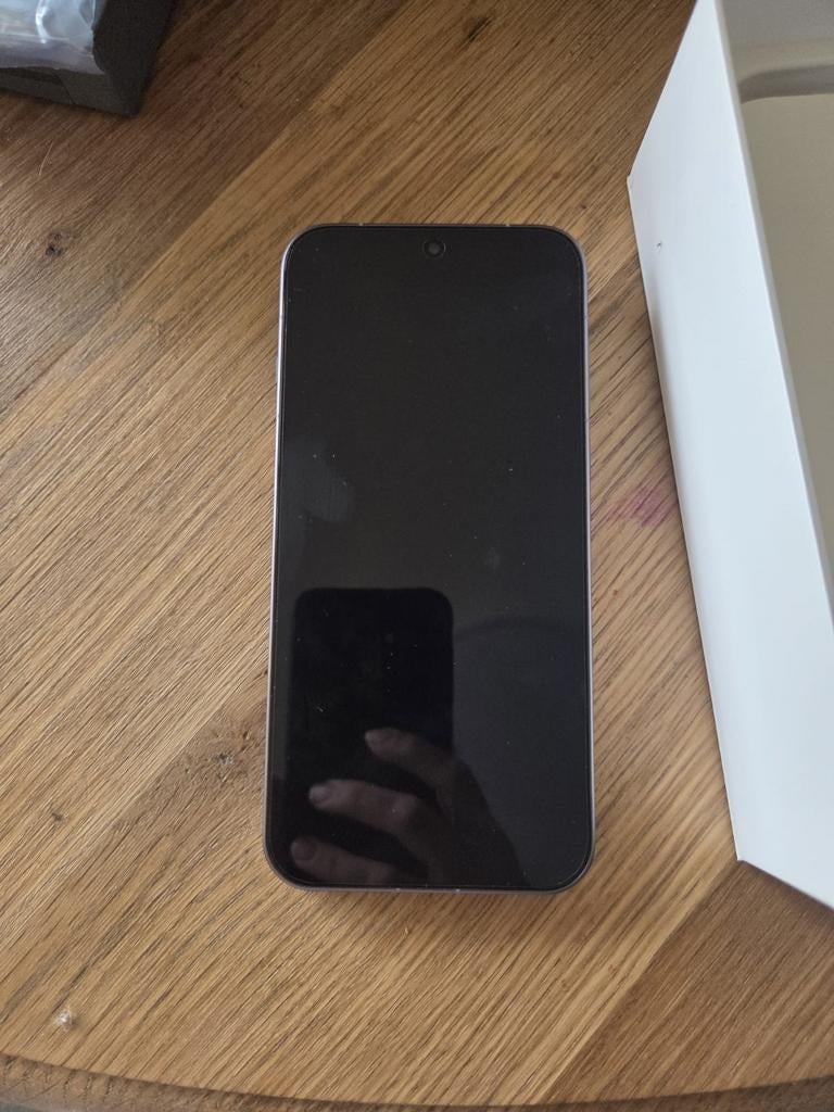 Oppo Find X 9 Pro, Enlèvement
