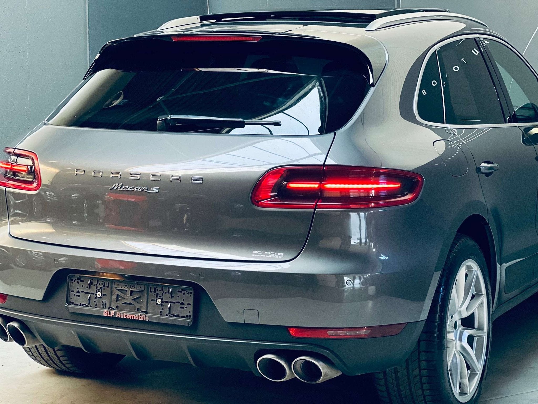 Porsche Macan S 3.0 V6 Bi-Turbo *PACK CHRONO*TOIT PANO*CAMER, Auto's, Porsche, Automaat, Gebruikt, Euro 6, https://public.car-pass.be/vhr/4474aece-b899-4250-b109-95c68b81bb23