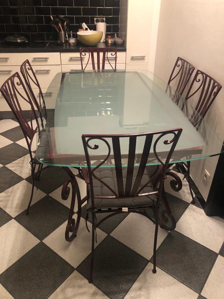 Table avec ou sans chaises, Enlèvement, Utilisé, Verre