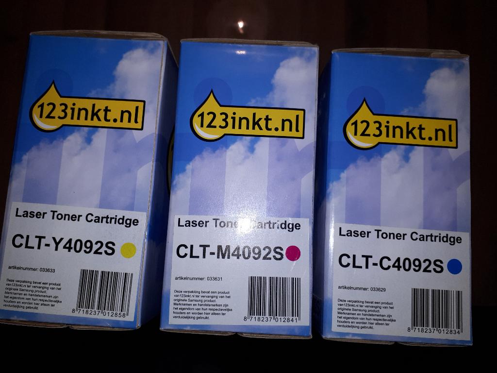 3 nieuwe toners ongeopend CLT- Y 4092S + M en C, Ophalen, Nieuw, Toner, 1 2 3 inkt