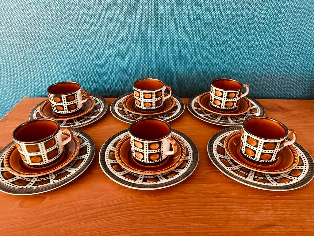 Boch Bernadette compleet koffieservies 6 pers, Antiek en Kunst, Ophalen