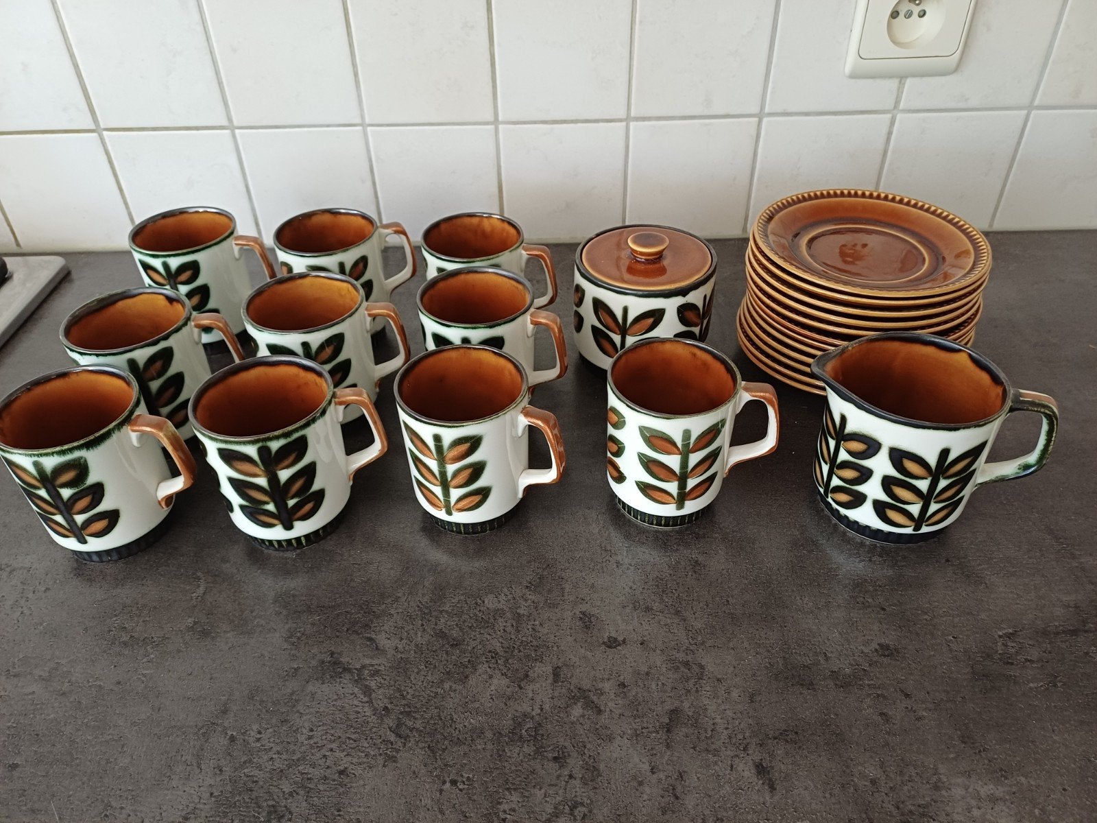 Sacs/tasses Boch et sucrier avec assiettes, Antiquités & Art, Enlèvement
