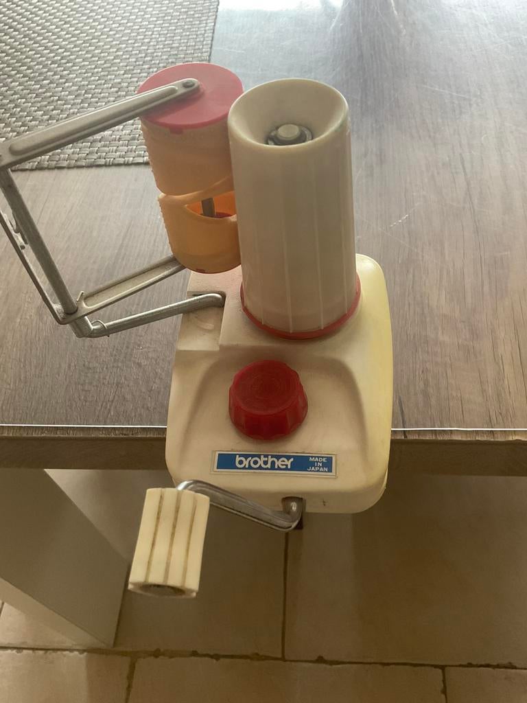 Wool winder, Hobby en Vrije tijd, Breien en Haken, Ophalen