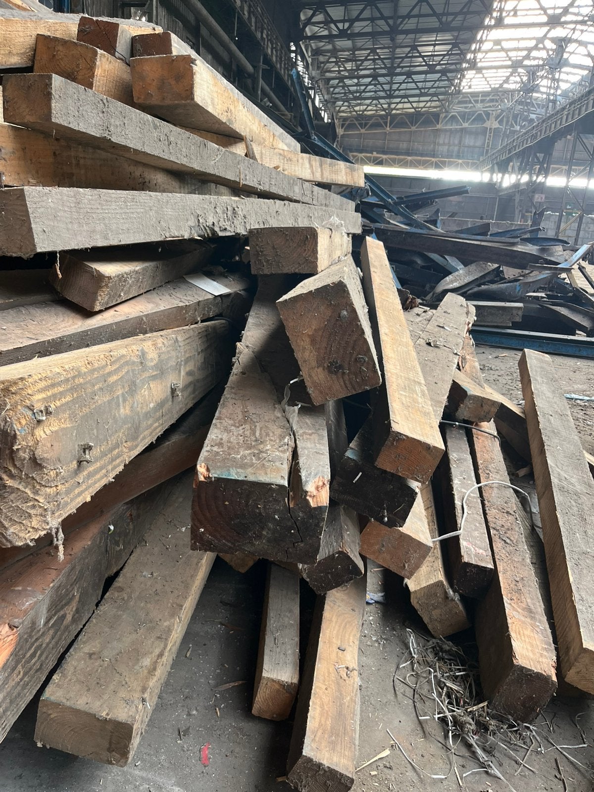 Bois, Bricolage & Construction, Enlèvement, Comme neuf