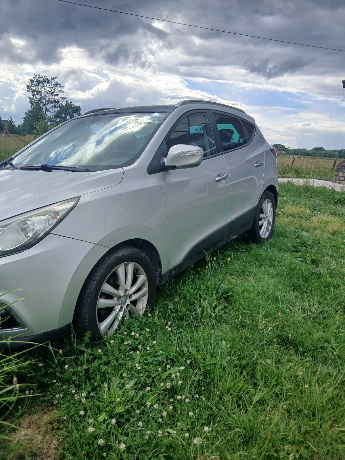 Hyundai IX 35 met trekhaak, Auto's, 100 kW, Euro 5, 1995 cc, Zwart