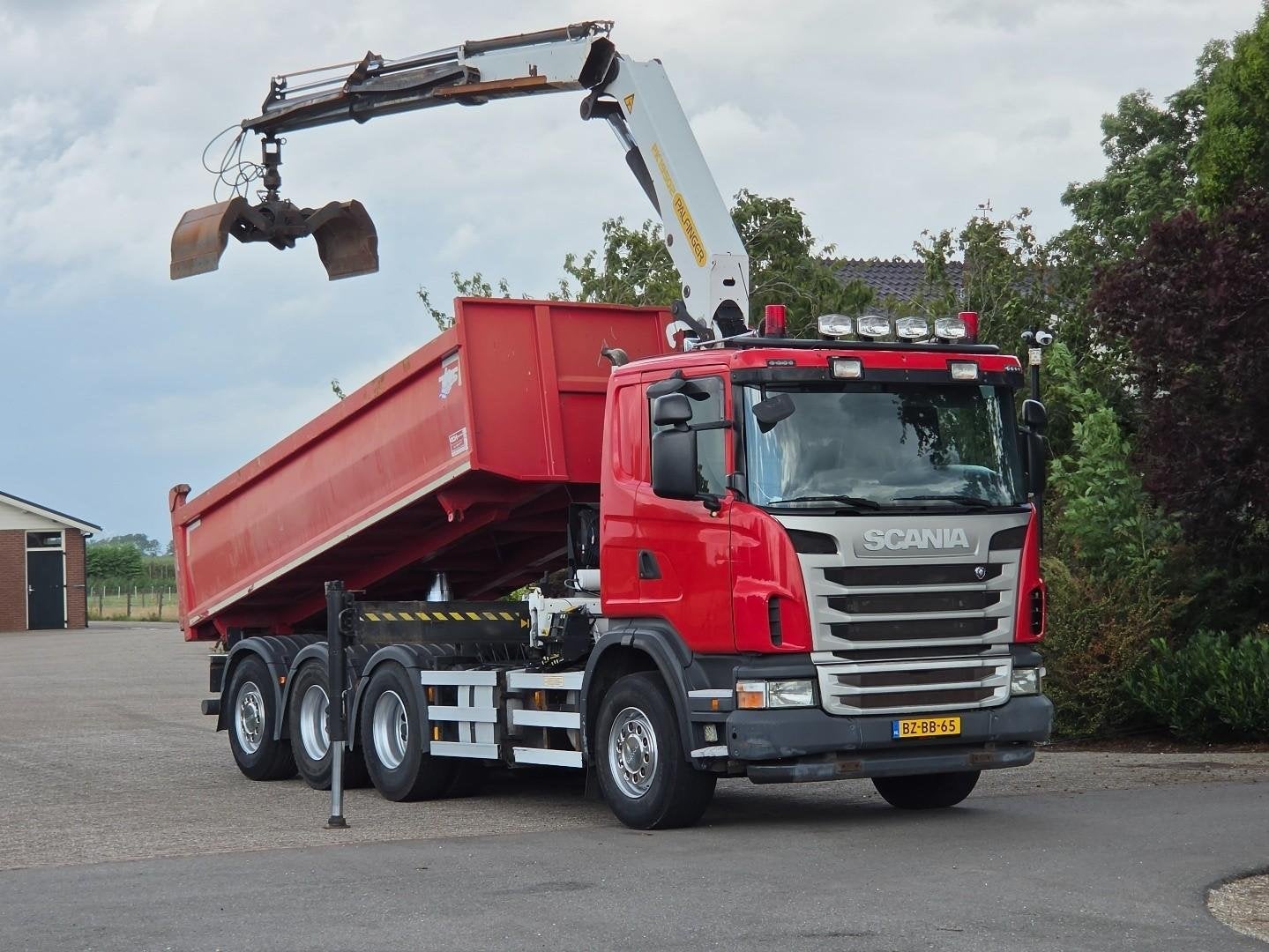 Scania G 400 B 8X4*4 TROIS ! GRUE/BENNE ! CAMION NL ! DK1268, Autos, Camions, Rouge, Euro 5, Achat, 293 kW