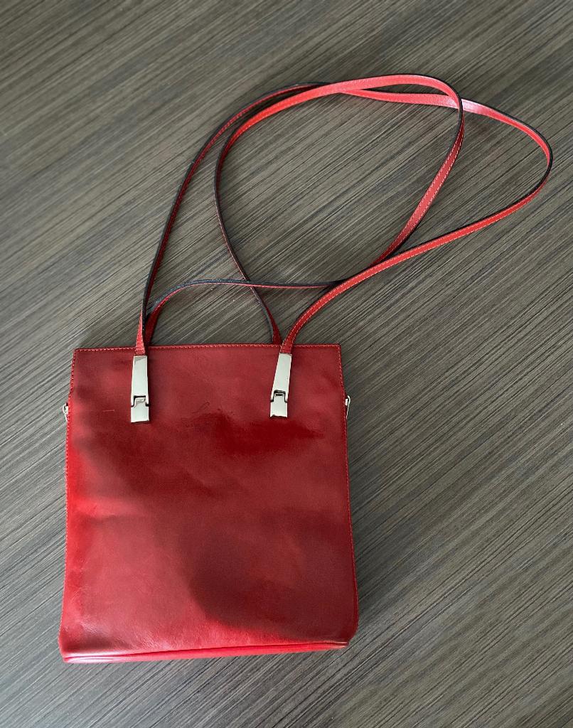 Rood leren schoudertas van LUISA, Overige merken, Gebruikt, Ophalen of Verzenden, Leer