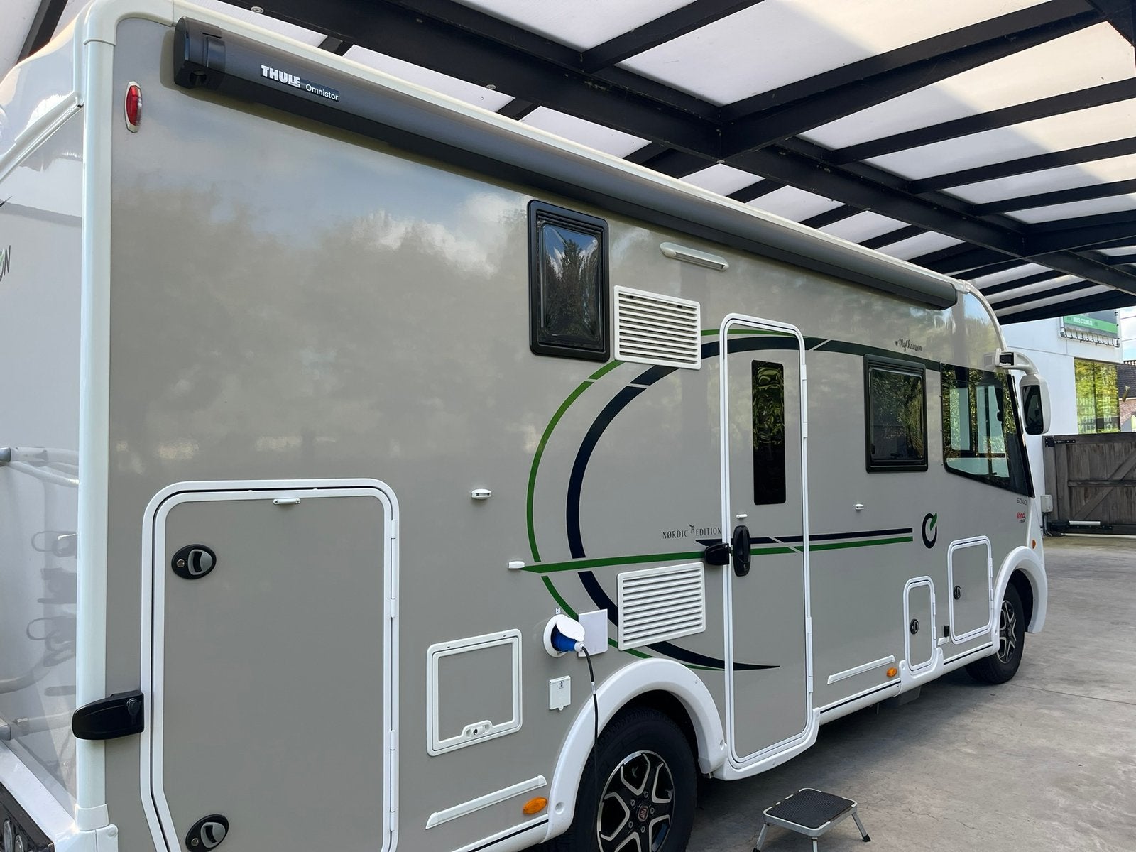 Chausson Etap 6040 Nordi Edition, TV, Chausson, Particulier, Luifel