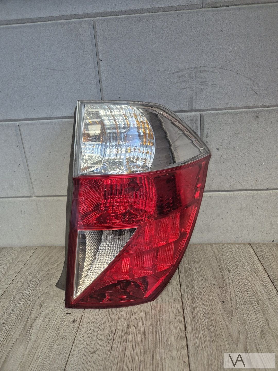 Achterlicht rechts voor Honda FR-v frv 2004 tot 2009 €50, Honda, Gebruikt, -, -