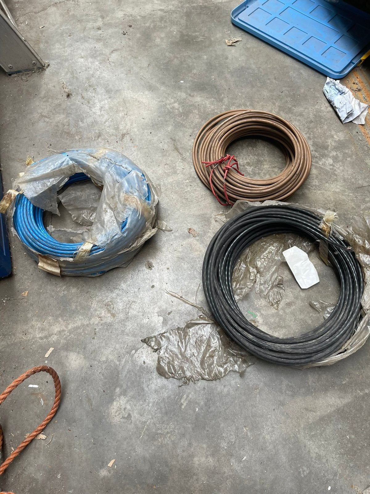 VOB draad 10 mm , zwart , bruin en blauw, Enlèvement