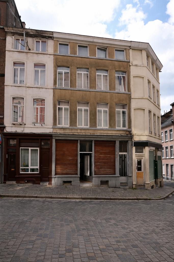 IMMEUBLE DE RAPPORT 6 CHAMBRES PEB C À VERVIERS