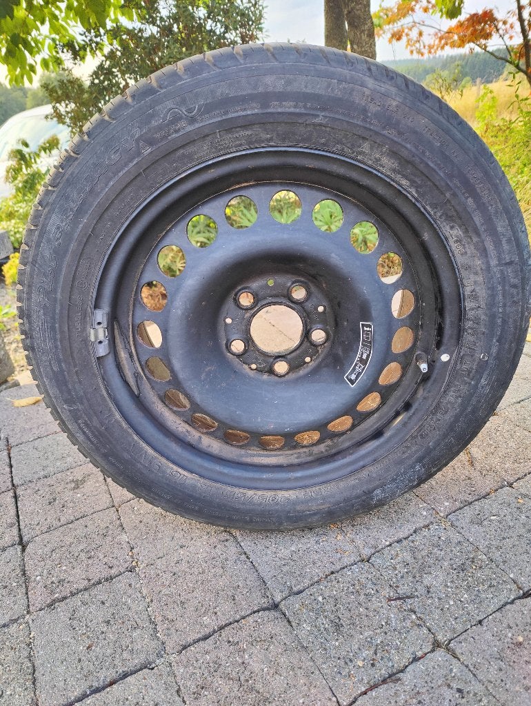 Velg staal Mercedes W203 W204 R16 met Michelin band, Auto-onderdelen, Banden en Velgen, Ophalen, Gebruikt, 16 inch, Banden en Velgen