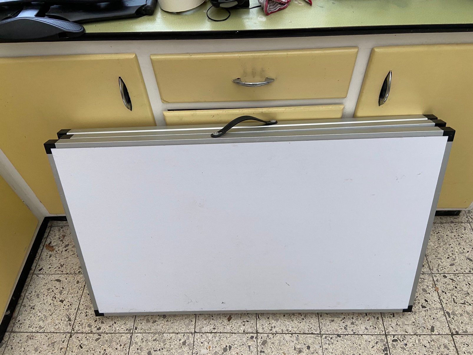Party tafel, Bricolage & Construction, Chauffage & Radiateurs, Enlèvement, Comme neuf, Moins de 60 cm, 80 cm ou plus
