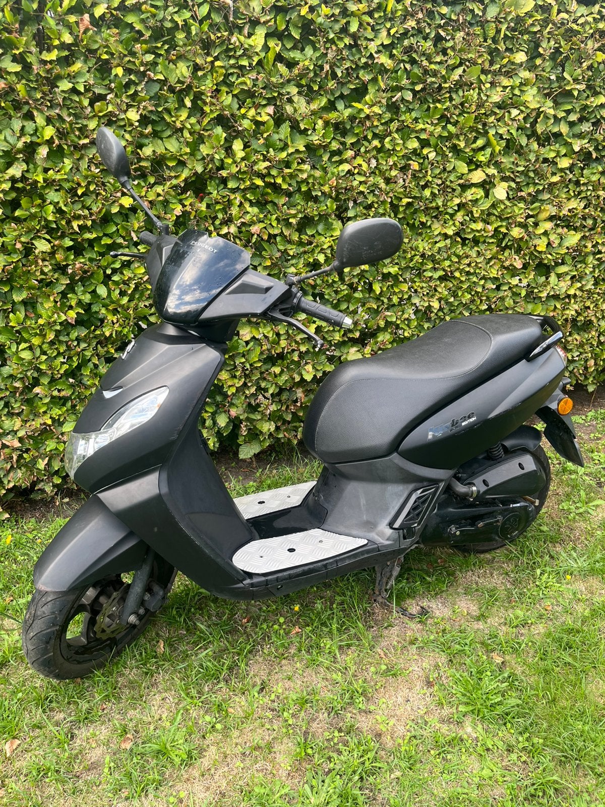 Trottinette Peugeot Kisbee Classe A, Vélos & Vélomoteurs, Scooters | Peugeot, Autres modèles, Enlèvement ou Envoi, 49 cm³, Comme neuf