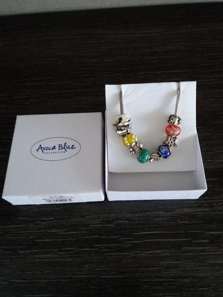 Avoca Blue - zilveren bedelarmband, Handtassen en Accessoires, Armbanden, Ophalen of Verzenden, Nieuw, Zilver, Met bedels of kralen